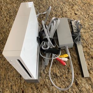 Wii Set (With games & Wii Fit Plus + Board)